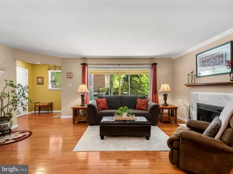 Living - 101 Camsten Ct, Chesterbrook, PA 19087 photo 4 of 5
