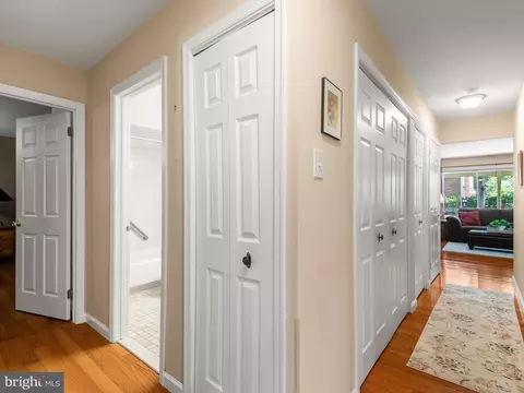 Entry Way - 101 Camsten Ct, Chesterbrook, PA 19087 photo 6 of 6