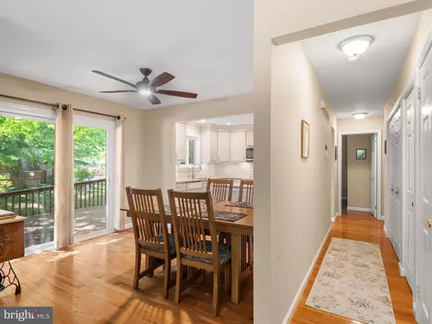 Entry Way - 101 Camsten Ct, Chesterbrook, PA 19087 photo 3 of 6