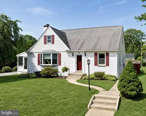 842 S Walnut St, Kennett Square, PA 19348