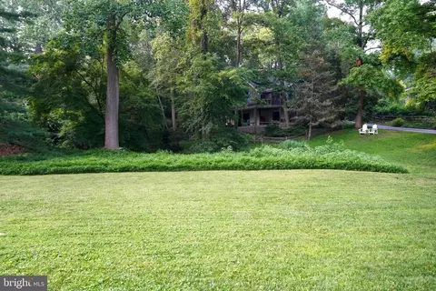 Exterior - 433 Homestead Rd, Wayne, PA 19087 photo 15 of 18