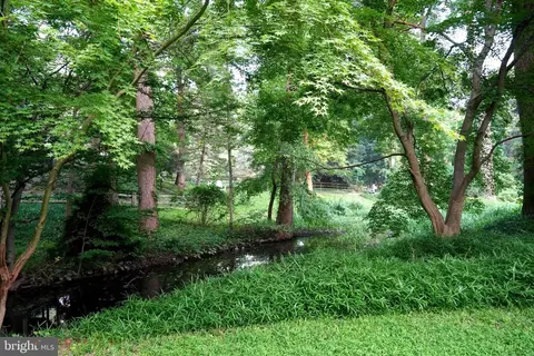Exterior - 433 Homestead Rd, Wayne, PA 19087 photo 12 of 18