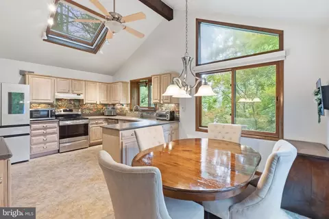 Other - 433 Homestead Rd, Wayne, PA 19087 photo 6 of 14