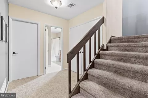 Entry Way - 433 Homestead Rd, Wayne, PA 19087 photo 2 of 2
