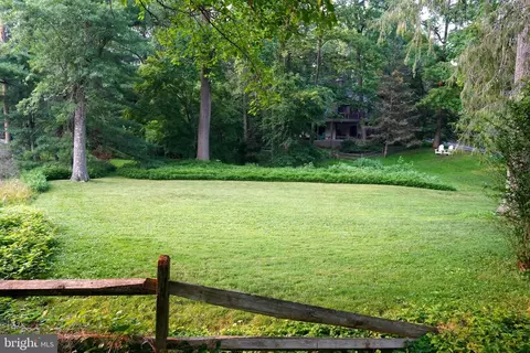 Exterior - 433 Homestead Rd, Wayne, PA 19087 photo 16 of 18