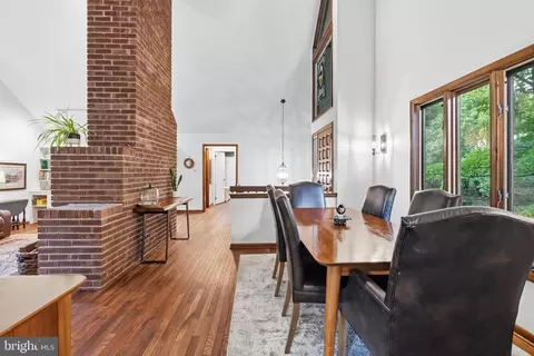 Dining - 433 Homestead Rd, Wayne, PA 19087 photo 2 of 2