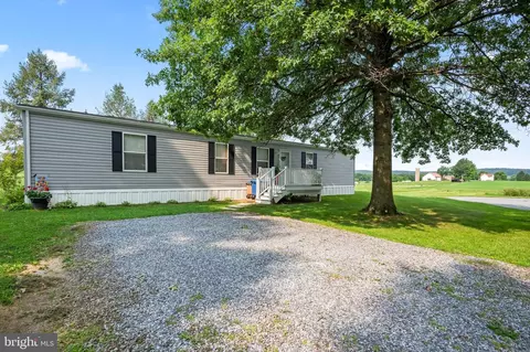 334 Grubb Dr, Elverson, PA 19520