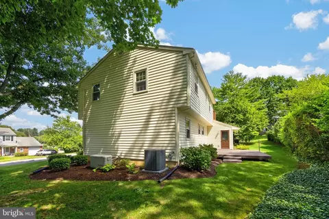 Exterior - 600 Brecknock Dr, Exton, PA 19341 photo 3 of 5