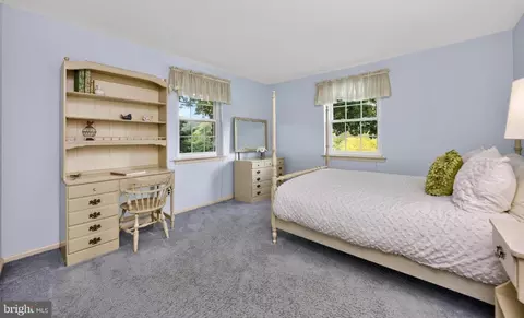 Bedroom - 600 Brecknock Dr, Exton, PA 19341 photo 5 of 8