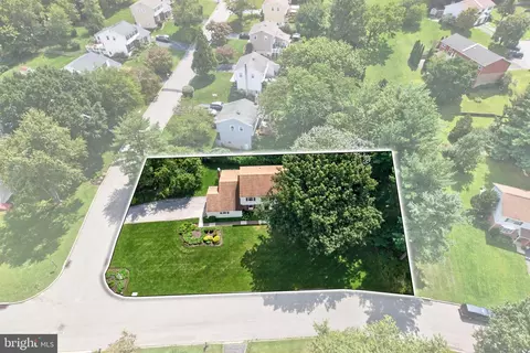 View/Area - 600 Brecknock Dr, Exton, PA 19341 photo 3 of 8