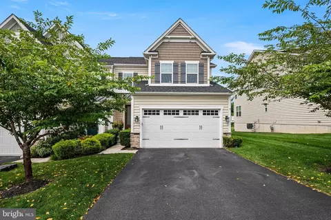 314 Piper Ln, Exton, PA 19341