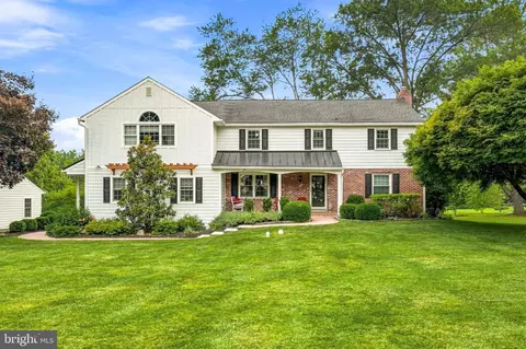 Exterior - 716 Clovelly Ln, Devon, PA 19333 photo 15 of 15