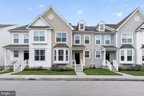 604 Albion Pl, Downingtown, PA 19335