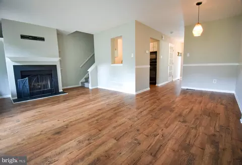 Living - 49 E Jonathan Ct #49, Kennett Square, PA 19348 photo 1 of 8