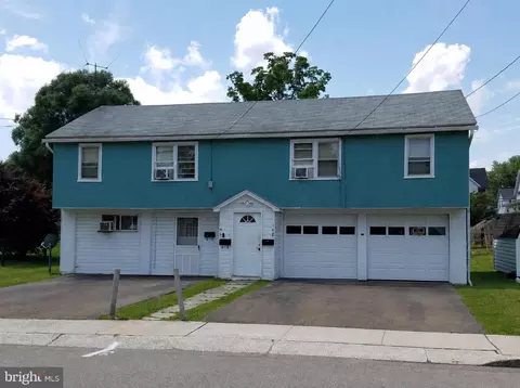 146 N 4th St, Oxford, PA 19363