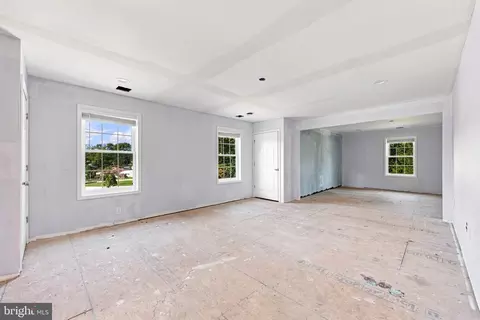 Entry Way - 516 Brookview Rd, Exton, PA 19341 photo 9 of 9
