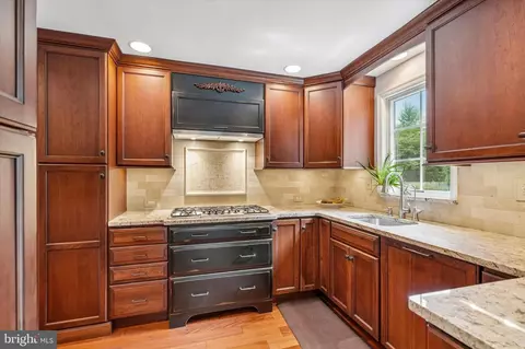 Kitchen - 606 Upper Gulph Rd, Wayne, PA 19087 photo 3 of 4