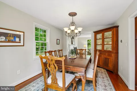 Dining - 606 Upper Gulph Rd, Wayne, PA 19087 photo 2 of 2
