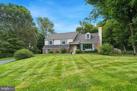 Exterior - 606 Upper Gulph Rd, Wayne, PA 19087 photo 10 of 10