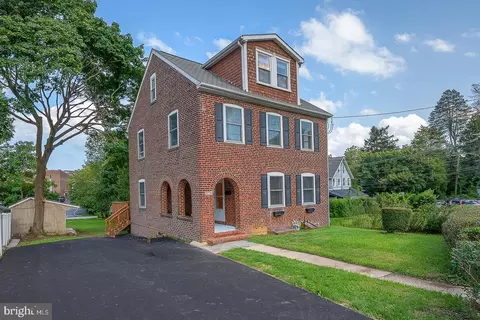 107 W Circular Ave, Paoli, PA 19301