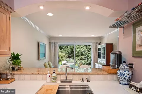 Kitchen - 14 Wellfleet Ln, Chesterbrook, PA 19087 photo 5 of 6