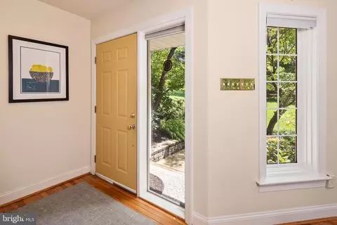Entry Way - 14 Wellfleet Ln, Chesterbrook, PA 19087 photo 1 of 6