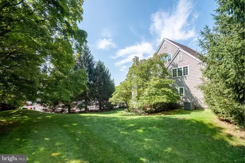 Exterior - 14 Wellfleet Ln, Chesterbrook, PA 19087 photo 5 of 5