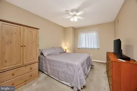 Bedroom - 133 Caernarvon Ct, Exton, PA 19341 photo 3 of 4