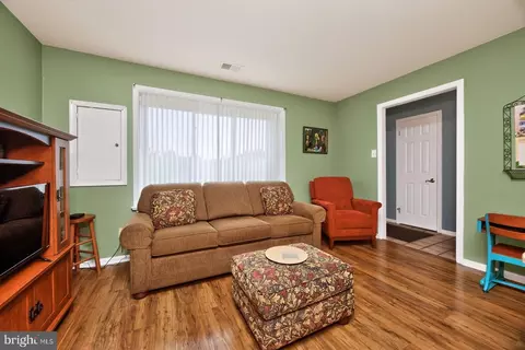 Other - 133 Caernarvon Ct, Exton, PA 19341 photo 3 of 8
