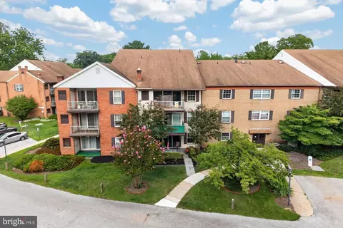 View/Area - 111 Drummers Ln #111, Wayne, PA 19087 photo 8 of 9