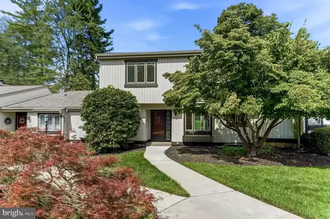 301 Devon Ln #301, West Chester, PA 19380