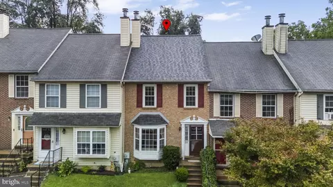 28 Townview Dr #D-28, West Grove, PA 19390