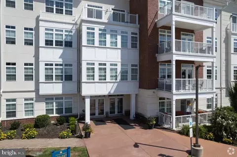124 Gilpin Dr #A-205, West Chester, PA 19382