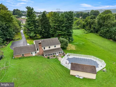 View/Area - 159 Planebrook Rd, Malvern, PA 19355 photo 2 of 7
