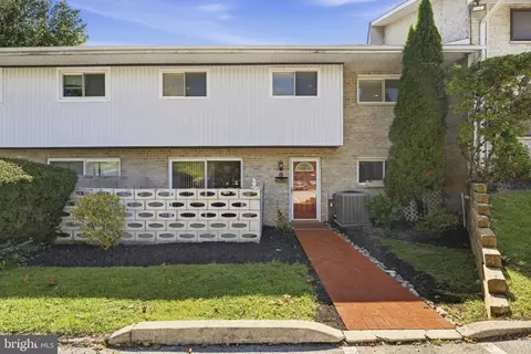 1518 Manley Rd #A-27, West Chester, PA 19382