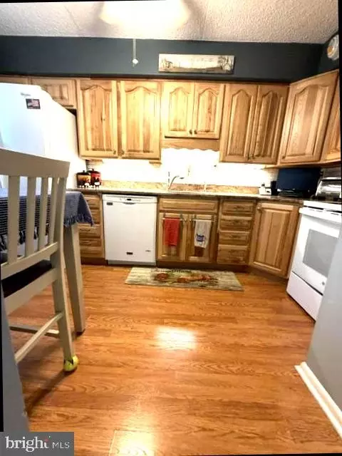 406 Summit House #406, West Chester, PA 19382