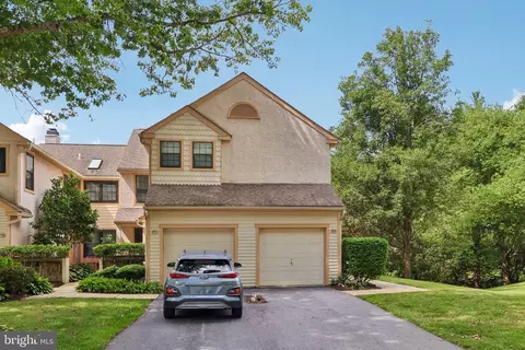 769 Brettingham Ct #601, West Chester, PA 19382