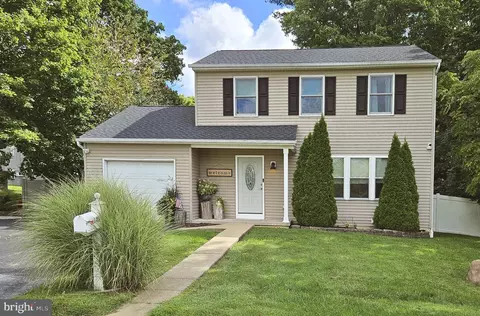 143 Rainbow Rd, Coatesville, PA 19320