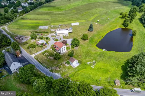 155 Cedar Knoll Rd, Coatesville, PA 19320