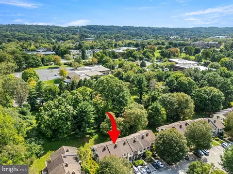 View/Area - 24 Flintlock Ln, Chesterbrook, PA 19087 photo 1 of 4