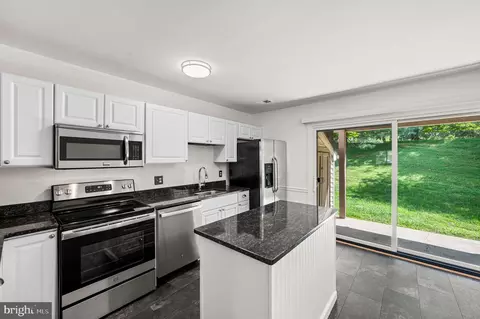 Kitchen - 24 Flintlock Ln, Chesterbrook, PA 19087 photo 1 of 3