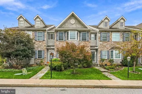 616 Bowers Dr, West Chester, PA 19382