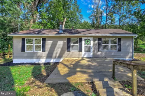 69 S Brandywine Ave, Coatesville, PA 19320