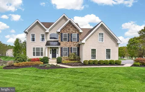 401 Bobs Ln, Lincoln University, PA 19352