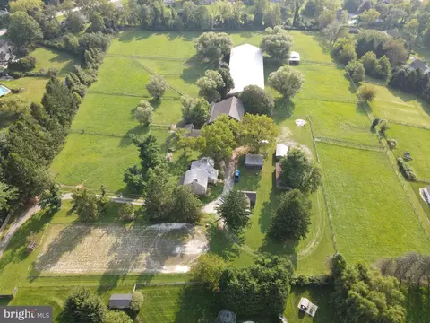 390 Milford Rd, Downingtown, PA 19335