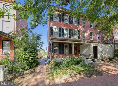 121 S Walnut St E, West Chester, PA 19380