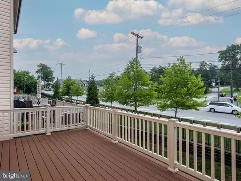 Exterior - 15 Eagle Ln, Malvern, PA 19355 photo 2 of 3