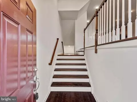 Entry Way - 15 Eagle Ln, Malvern, PA 19355 photo 3 of 3