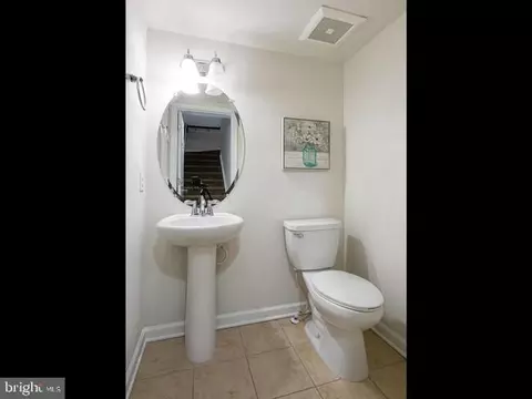 Entry Way - 15 Eagle Ln, Malvern, PA 19355 photo 1 of 3
