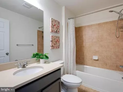 Bath - 15 Eagle Ln, Malvern, PA 19355 photo 1 of 2